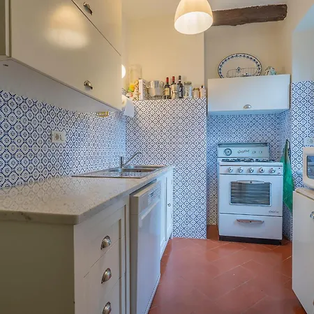Casa Giuliana Casa Con Giardino Privato * אורטה סאן ג'יוליו