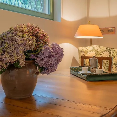 Vakantiehuis Casa Giuliana Casa Con Giardino Privato