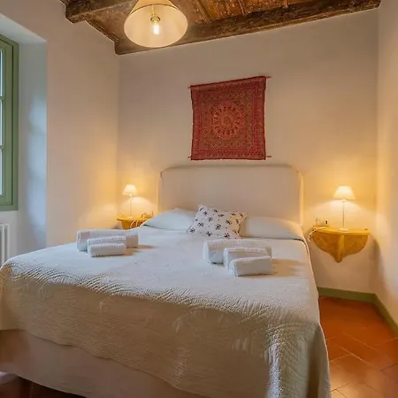 Casa Giuliana Casa Con Giardino Privato בית נופש *
